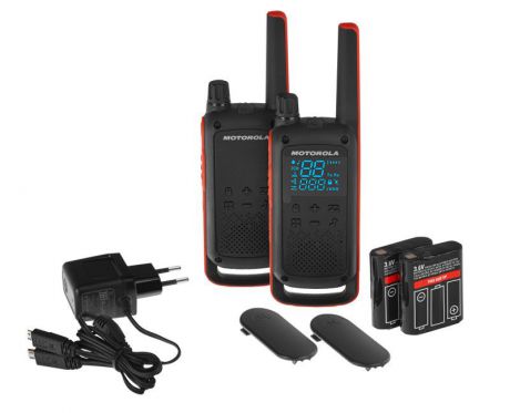 Комплект из двух радиостанций Motorola Talkabout T82, 446-446.1 МГц, 0.5 Вт, Ni-MH/AA-батареи, цвет:черный