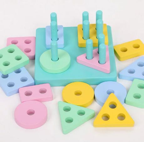 Сортер BeeZee Toys Пирамидка-головоломка Цвета и формы, геометрические блоки Монтессори, обучающая игра разноцветный