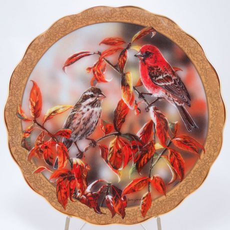 Коллекционная декоративная тарелка "Призрачные крылья: Рыжеватые иллюзии. Пурпурная чечевица". Фарфор, деколь, золочение. США, Bradford Exchange, Жанен Гренде, 1996
