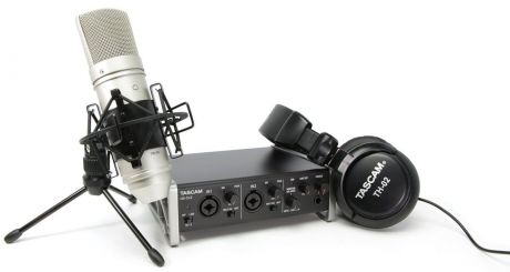 Tascam TrackPack 2x2, Black набор для звукозаписи