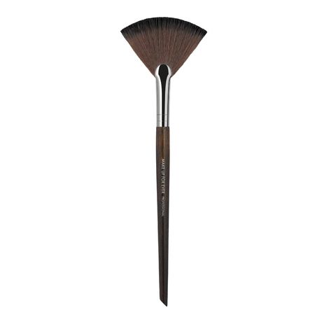 Make Up For Ever Powder Fan Brush - Medium - 120