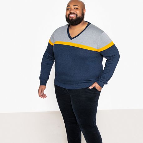 Пуловер большого размера с V-образным вырезом из тонкого трикотажа