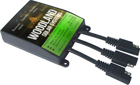 Контроллер заряда для солнечной панели Woodland 7А, 71424, черный