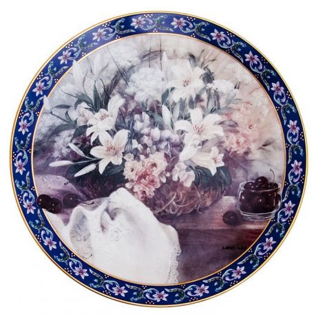 Декоративная тарелка W. J. George Лена Лю "Лилии". Фарфор, деколь, золочение. США, 1992 год