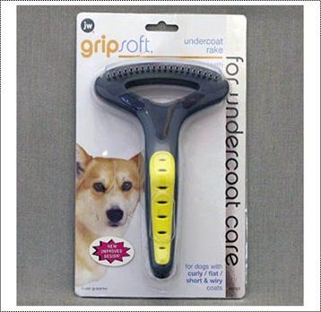 Расческа-грабли JW Pet Grip Soft Undercoat Rake Short Teeth с короткими зубьями для собак