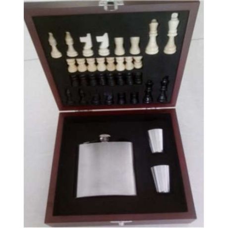 Сувенир Феникс Набор подарочный, 33611: шахматы, фляга (объем 170 мл) и 2 стопки