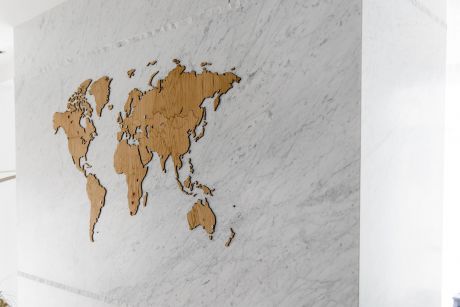 Карта мира из дерева Wall Map Decoration 130x78 см Дуб от Mimi