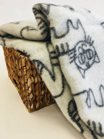 Детское одеяло Klippan "Коты в сером" 100x140 из новозеландской шерсти