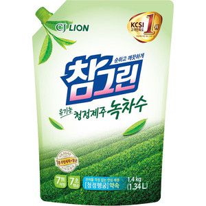 Средство для мытья посуды и фруктов Lion CHAMGREEN Зеленый чай, мягкая упаковка 1,34 л