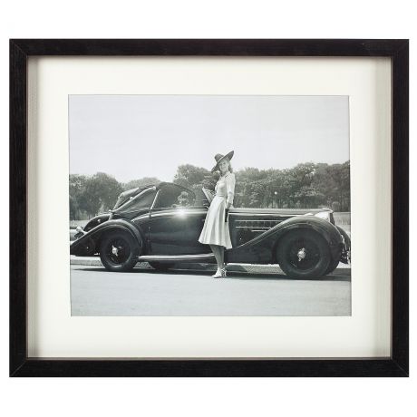 Постер в раме 33х40 см «Девушка и автомобиль»