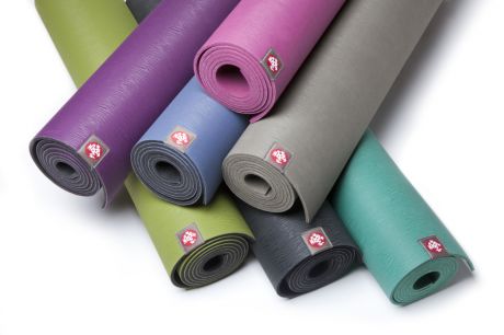 Коврик для йоги Manduka EKO Mat 5мм из каучука (3 кг, 180 см, 5 мм, серый, 66см (Charcoal))