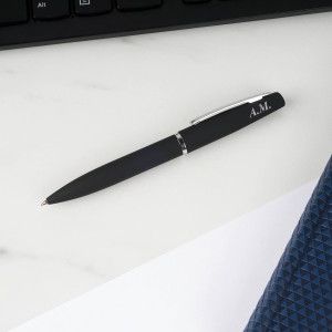 Ручка с гравировкой инициалов "Комфорт" черная