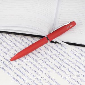 Ручка с гравировкой инициалов "Комфорт" красная