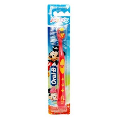 Зубная щетка Oral-B KIDS от 2-4