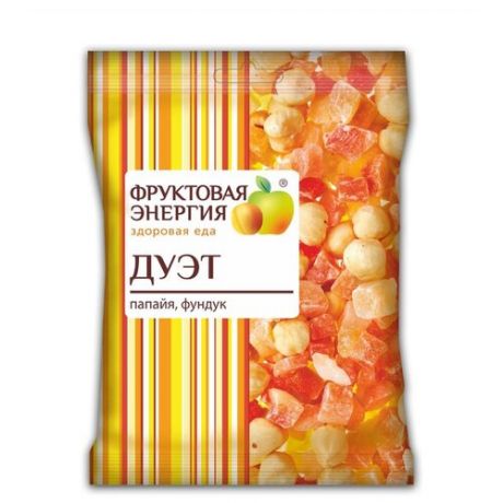 Смесь орехов и цукатов