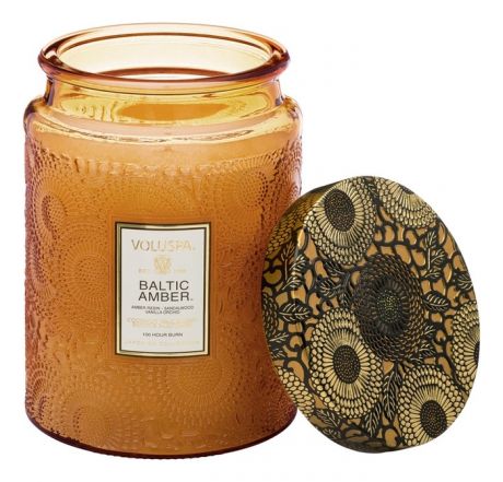 Ароматическая свеча Baltic Amber (смола и дерево): свеча в большом стеклянном подсвечнике 453г