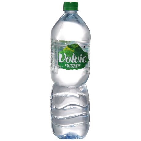 Вода питьевая Volvic минеральная столовая 1.5 л