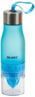Бутылка для воды Bradex SF 0521 с соковыжималкой, 0,6 л, голубая