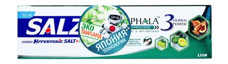 Lion Thailand Contains Hypertonic Salt and Triphala Toothpaste