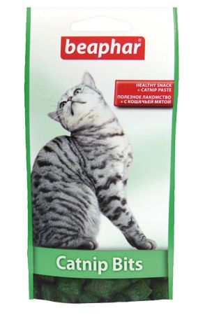 Лакомство Beaphar Catnip-bits для кошек подушечки с кошачьей мятой (35 гр)