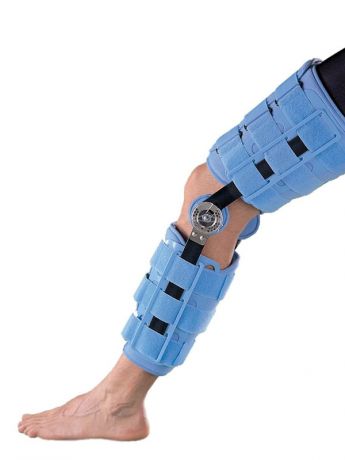 Ортопедическое изделие Бандаж на коленный сустав Oppo Medical 45.7cm 4039-18