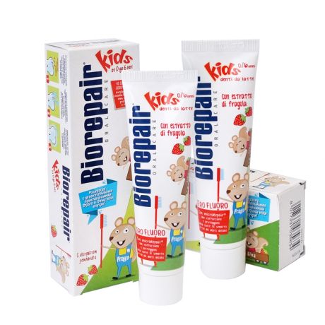 Biorepair Набор Biorepair Детский: Детская зубная паста для детей 0-6 лет Biorepair Kids Strawberry, 50 мл х 2 шт. (Biorepair, Детская гамма)