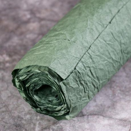 Крафт-бумага жатая "Тёмно-зелёная" (70 см х 5 ярд)