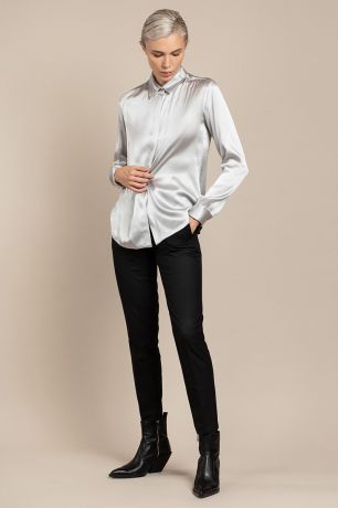 Блузка светло серого цвета прямого силуэта VASSA&Co