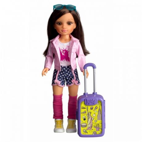 Куклы и одежда для кукол Famosa Кукла Нэнси путешествие в Нью-Йорк