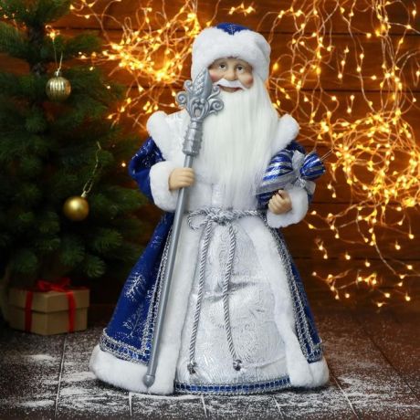 Новогодние украшения Зимнее волшебство Дед Мороз В синей шубе с посохом и подарками 24х50 см