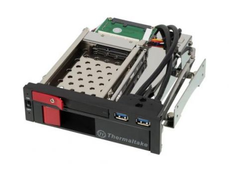 Сменный бокс Thermaltake Max5 Duo ST0026Z SATA II пластик/сталь черный