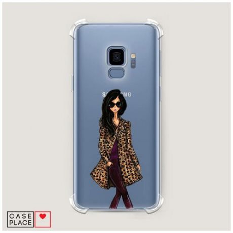 Чехол силиконовый Противоударный Samsung Galaxy S9 Девушка в леопардовой шубе