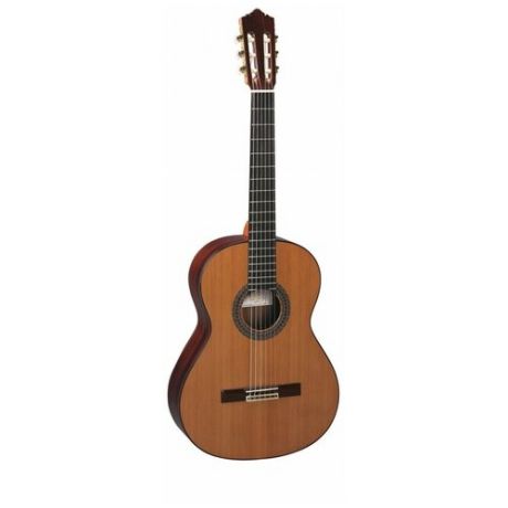 Классическая гитара Perez 640 Cedar 4/4