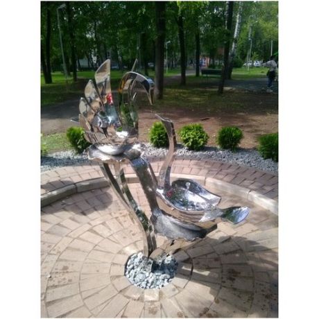 Питьевой фонтан "Лебеди"