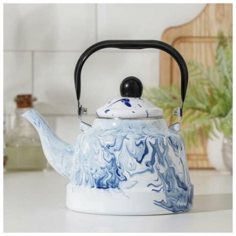 Чайник КНР эмалированный, "Элемент", 1,7 л, бело-голубой