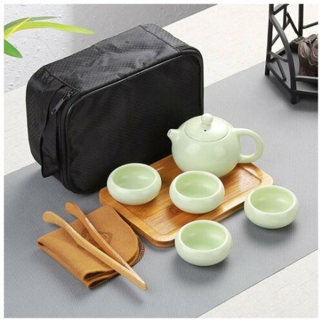 Дорожный, походный набор для чайной церемонии 8 предметов: чайник, 4 чашки, подставка, щипцы (мятный)