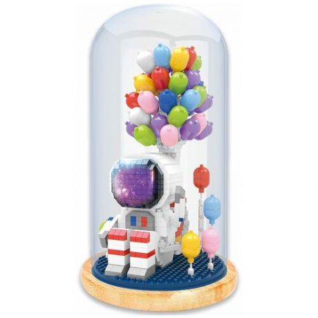 Конструктор в колбе Wisehawk Космонавт и воздушные шары 670 деталей NO. 2703 Astronaut and balloons Keep Joy Series