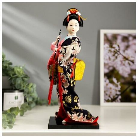 Кукла коллекционная "Японка в цветочном кимоно с флейтой" 30х12,5х12,5 см