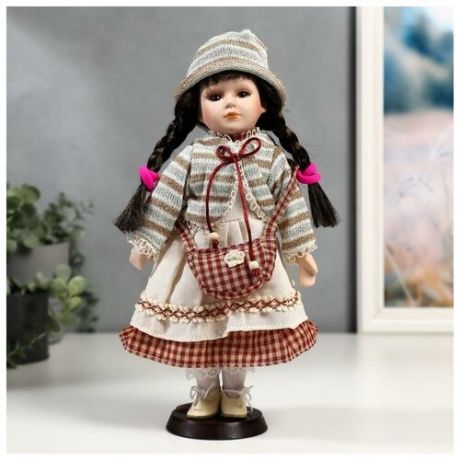 Кукла коллекционная керамика "Василиса в белом платье с деталями в клетку" 30 см 4822707 .