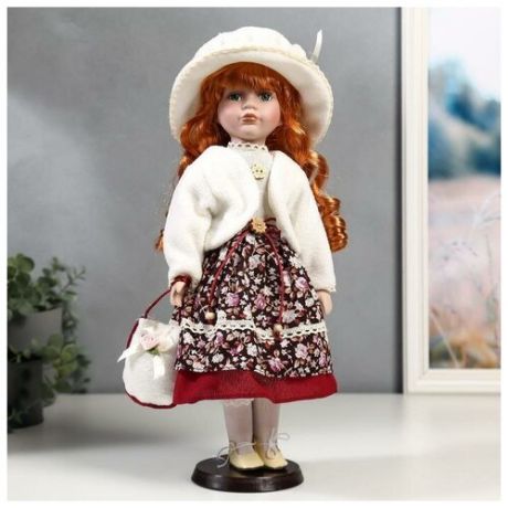 Кукла коллекционная керамика "Наташа в платье в цветочек и белом пиджаке" 40 см 4822719 .