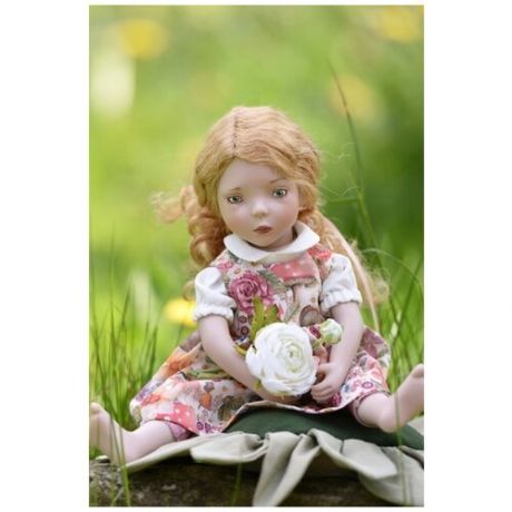 Кукла Zwergnase Thumbelina with flower pillow (Цвергназе Дюймовочка с цветочной подушкой)