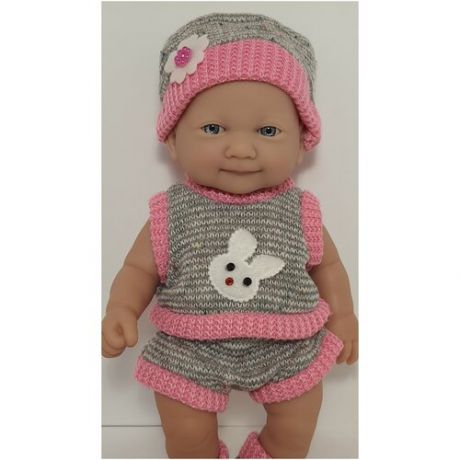 Реалистичный Пупс - кукла Pure Baby 25 см. в вязанной серой кофточке, шортиках, шапочке и носочках