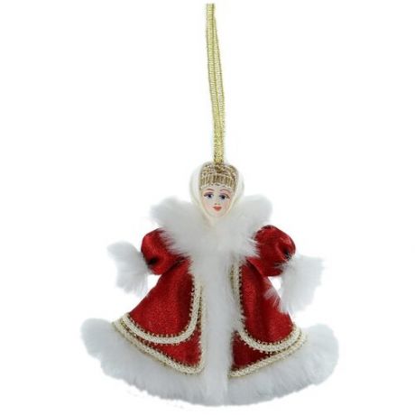 Кукла-подвеска Потешного промысла в зимнем девичьем костюме.