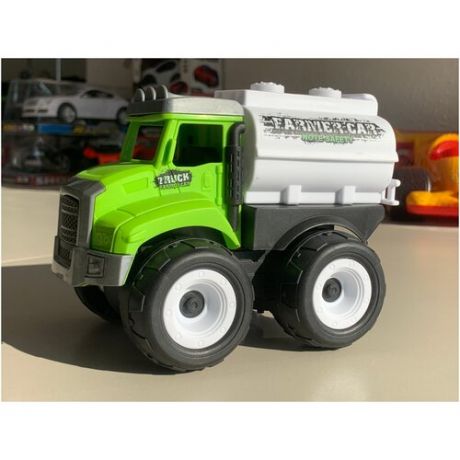 Детская машинка с механизмом движения "Молоковоз" на больших колесах яркого цвета MODERN TRUCK детский грузовик игрушка для маленьких