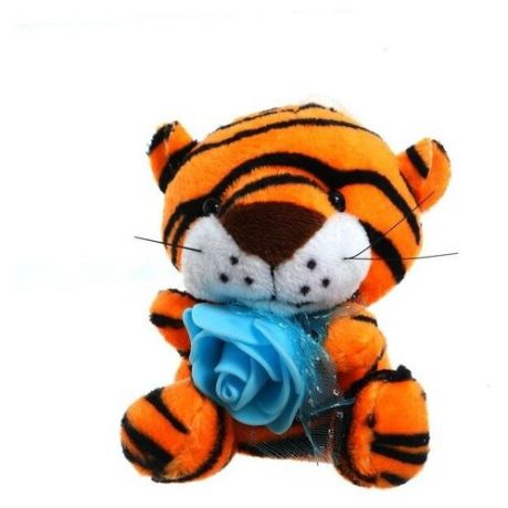 Мягкая игрушка «Тигрёнок с цветком», 8 см, на подвесе, цвета микс