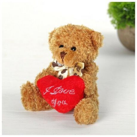 Мягкая игрушка «Медведь с сердцем», цвет микс