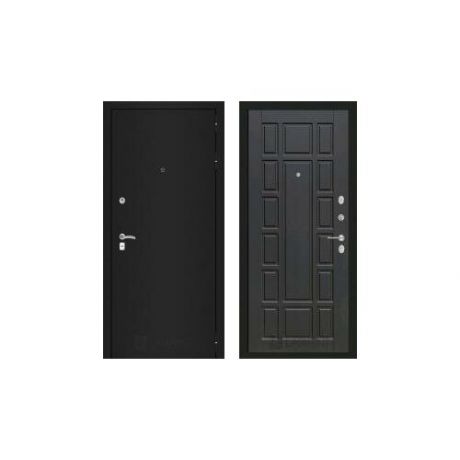 Дверь входная (стальная, металлическая) Labirint Classic "Шагрень черная" 12 "Венге"