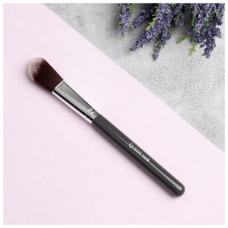 Кисть для макияжа "Brush GRAPHITE", 17.5 см, цвет серый