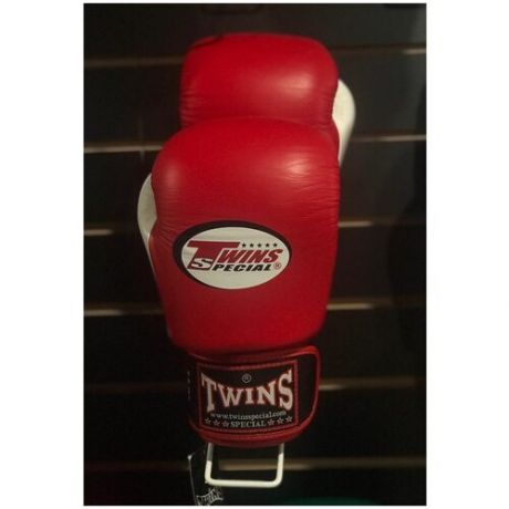 Перчатки боксерские TWINS BGVL3-3T черно-красно-белые