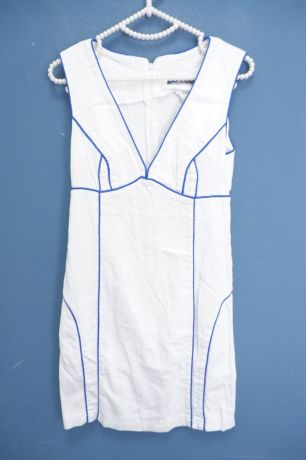 Платье Befree белое 36 размер